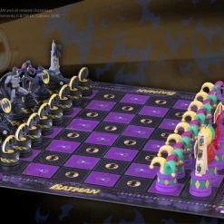 Noble Collection BATMAN Chess Set Lucky Last